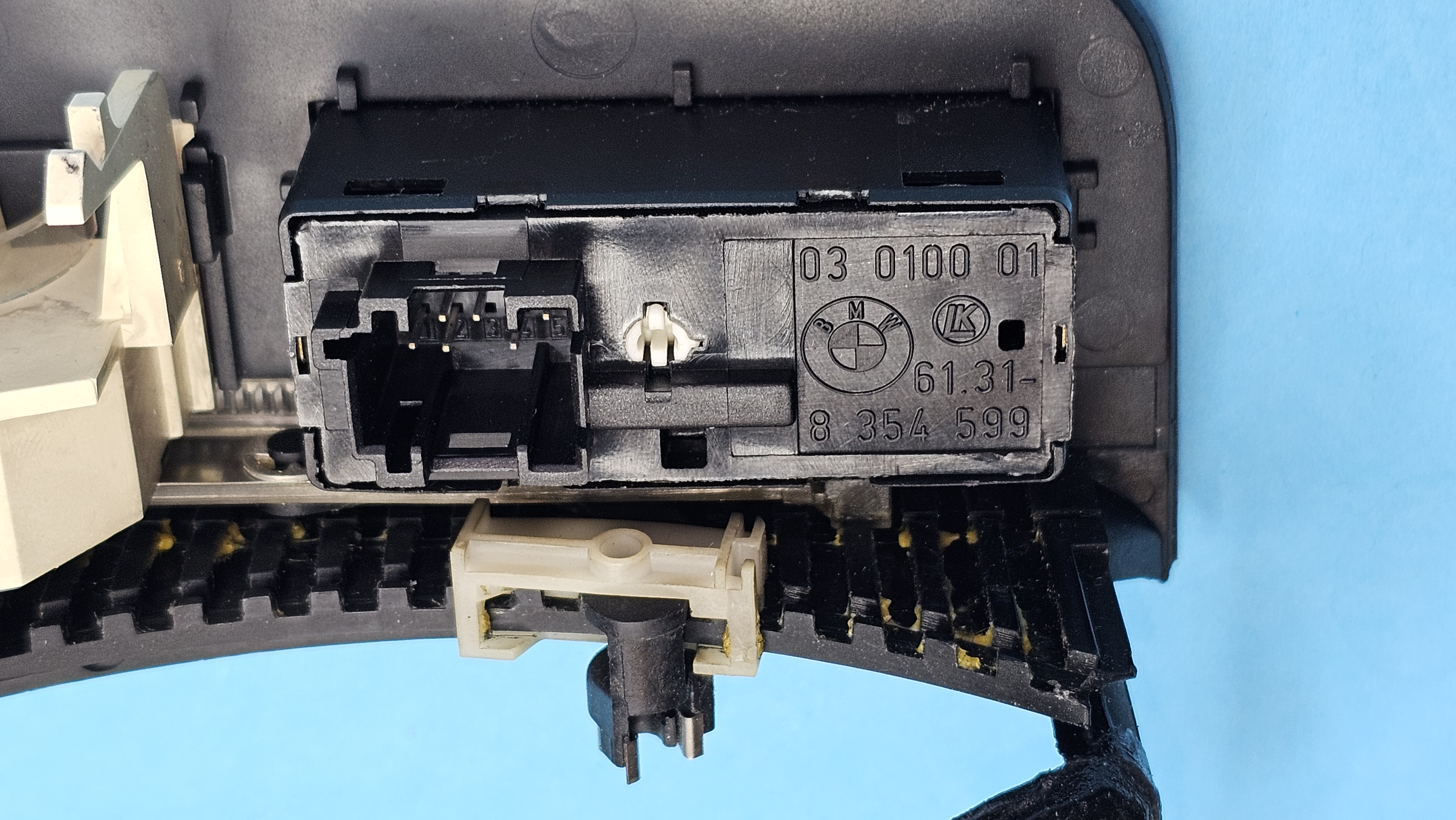 Reparatur Wählhebelblende E31